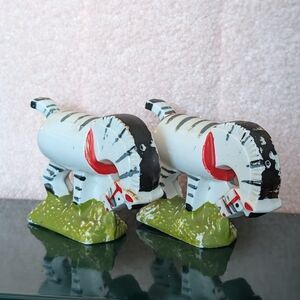 Vtg Zebra S&P Shakers